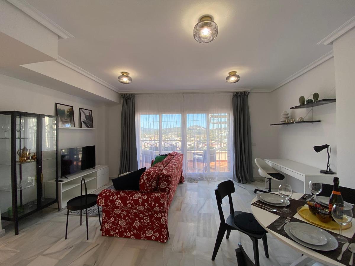 Apartment With Solarium/Terrace. กัลเป ภายนอก รูปภาพ