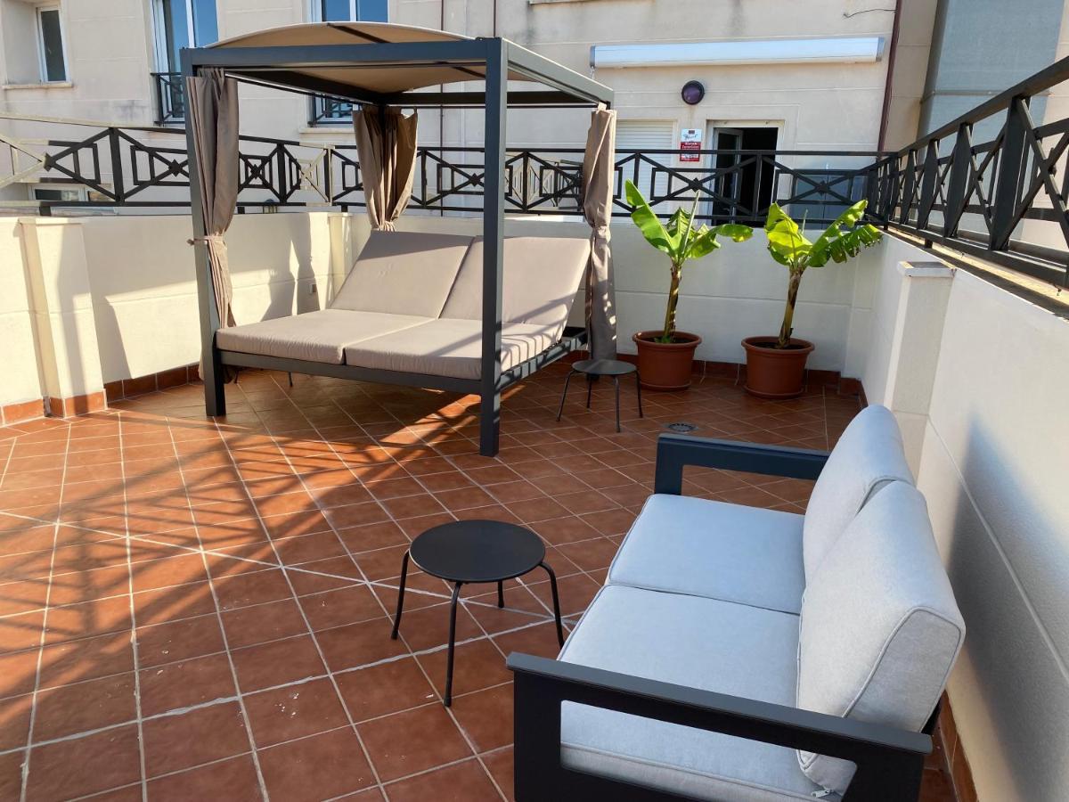 Apartment With Solarium/Terrace. กัลเป ภายนอก รูปภาพ